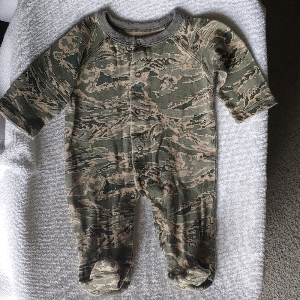 Snap up Full Sleeve Onesie